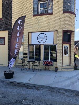 Brewin’ Hope Coffeehouse