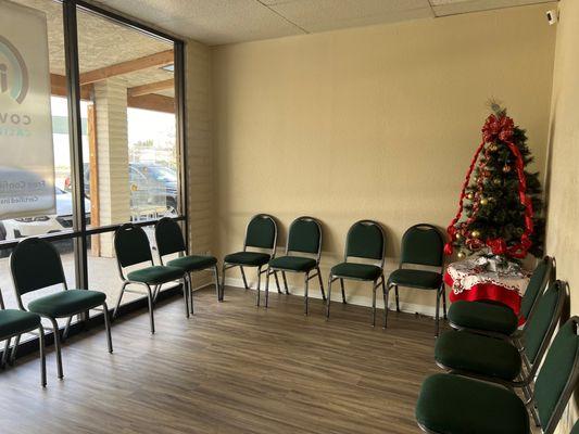 Customer Waiting area ste 10