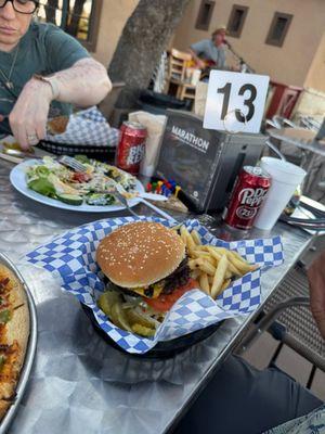 Mo's Grill and Pizza