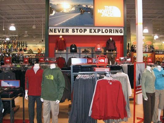 DICK'S Sporting Goods