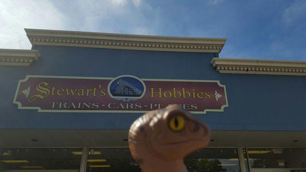 Bob the Raptor Says "Model Building Mammals come here."