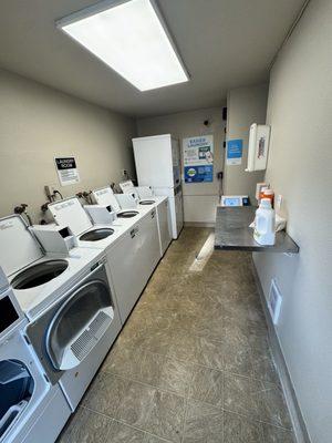 Lakeside Landing Apartments