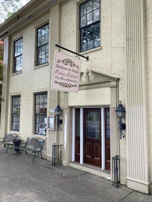 423 W. Main Street, Madison, Indiana 47250