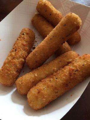 fried mozzarella sticks