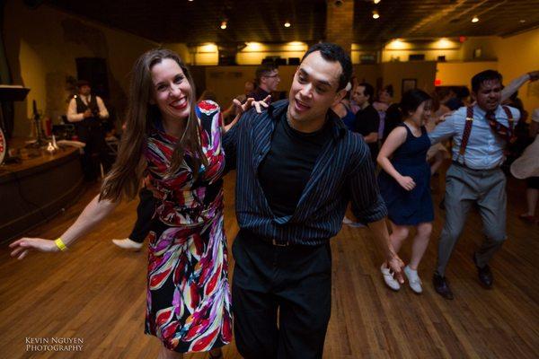 Let's Swing Out baby