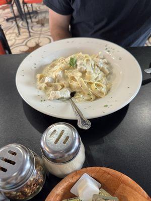 Chicken fettuccine Alfredo!!!