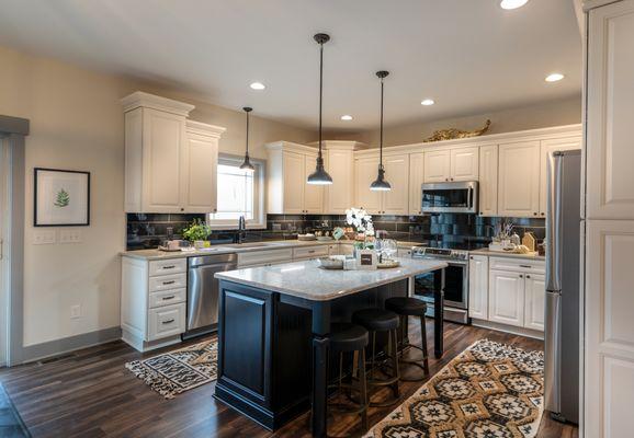 Hartland Kinston II Homestead Kitchen