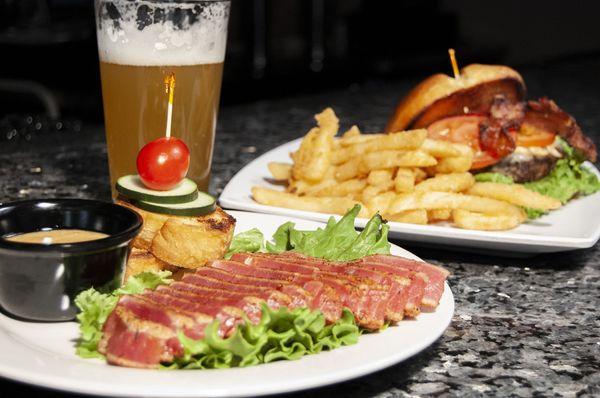 Pint House Bar & Grill