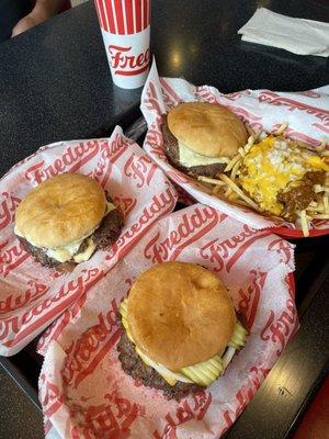 Freddy's Frozen Custard & Steakburgers