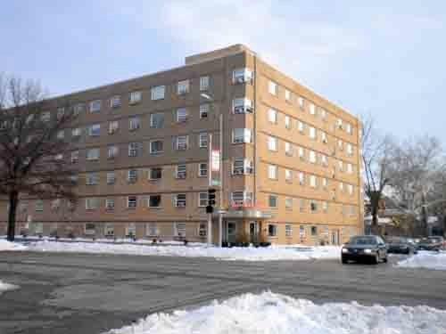 The Hamilton, southeast corner Armour & Holmes