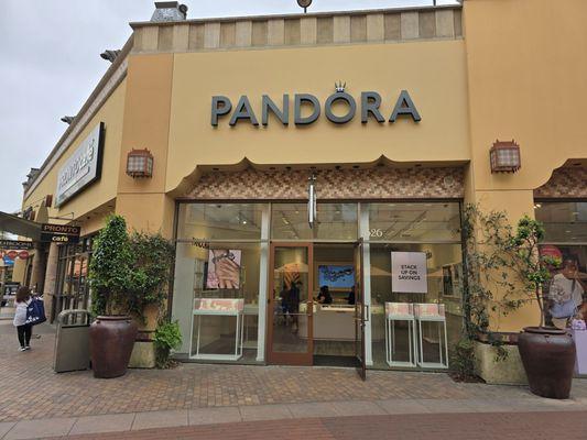 Pandora