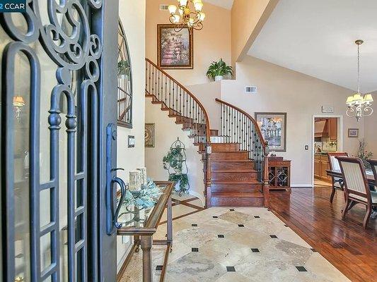 Ines Panic - Realtor