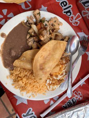 Restaurante Y Taqueria Doña Carmelita