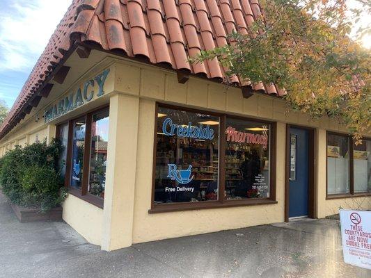 11/26/2021: Santa Rosa Memorial Hospital sent my plethora of prescribed medications to Creekside Pharmacy.