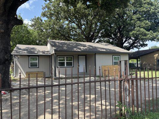 House exterior painting