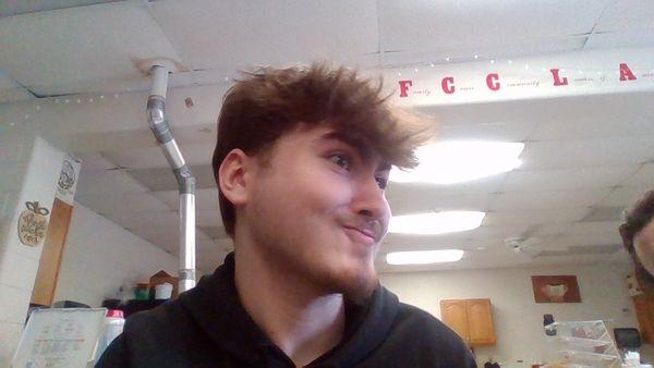 photo of front of caseys