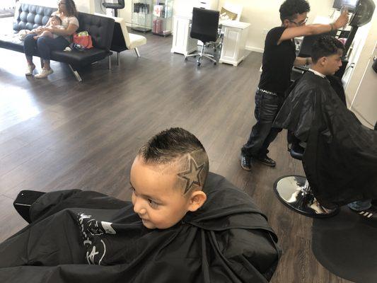 Lalis & Jimmy Salon De Belleza