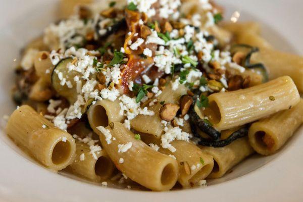 Leo's Italian Social