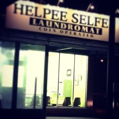 Helpee Selfee Laundromat