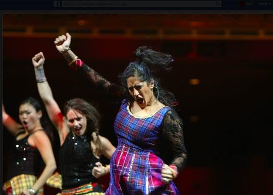 Blue13's Achinta S McDaniel and Brittany Davis.