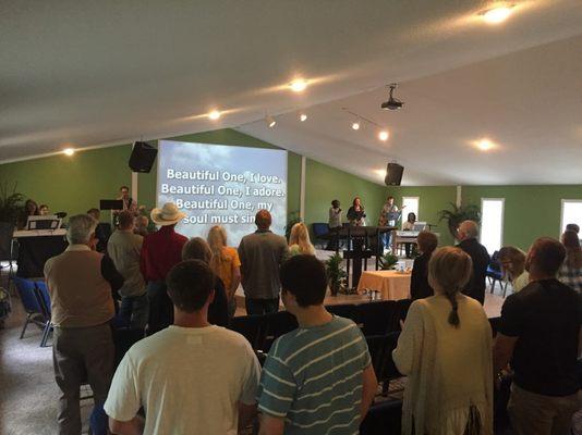 Lighthouse Church Of God