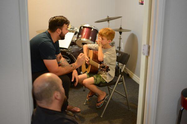 Introducing a child to the love of music is something we especially love about Psalm 33 Music!