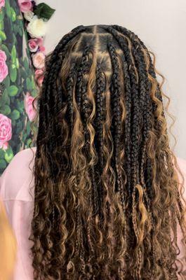 Boho knotless done by Dede @ royal braid lounge