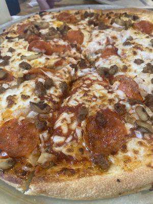 Ken's Pizza