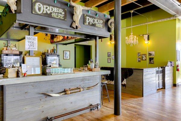Chartreuse Saloon