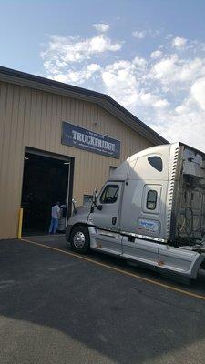 Convenient location,  excellent service and fast installation with great prices.