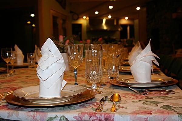 aksupperclub in The Great House Lodge with Bar in Ninilchik,Ak