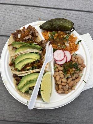 Taco plate w/pollo asado, carnitas, asada