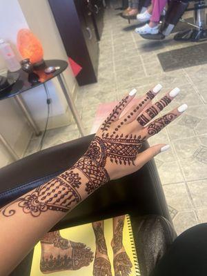 Henna tattoo