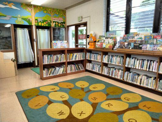 Hawaii State Public Library System - Wailuku Library