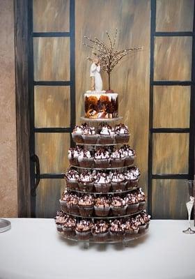 The gorgeous wedding cake Couture Cakes created for my special day!