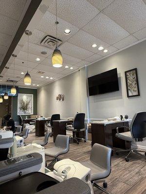 Divine Nails Spa