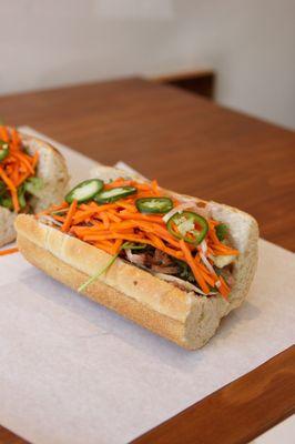 b&b - Banh Mi & Boba