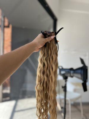 Curly hair extensions