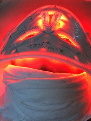 OMNILUX LED LIGHT THERAPY