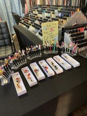 Dora's Dry Cleaning & Alterations