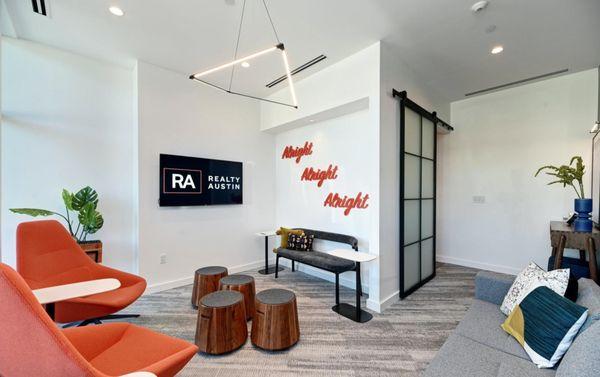 Kelvin Glover - Realty Austin