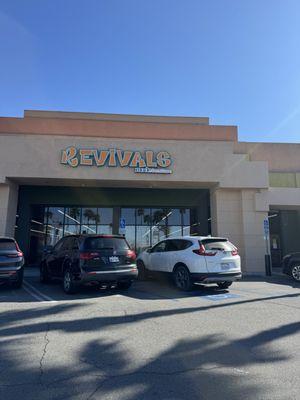 Revivals Stores - Indio