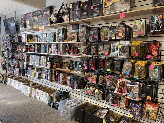 Pop’s Comics & Collectibles