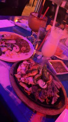 Our meal was fantastic! My girlfriend got "D4" plate and I got the PARRILLADA mixta