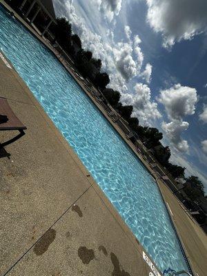 Camelot Estates Swim Club