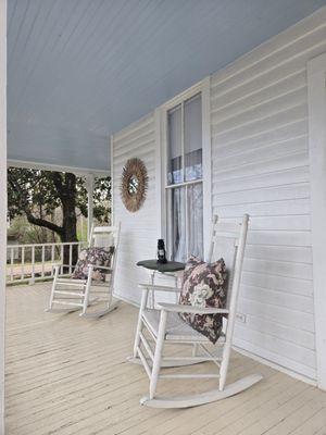 Taylor Inn and Big Truck Theatre