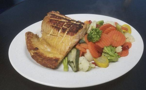 Salmon con vegetales