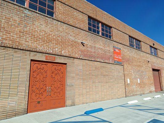 Empty building as of 11/26/23.