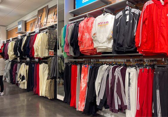Champs Sports