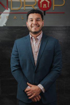 Cesar Vasquez - TX Realtor